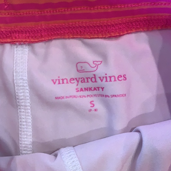 Vineyard vines pink/orange skort with pockets. Size s (7/8) - Picture 2 of 3